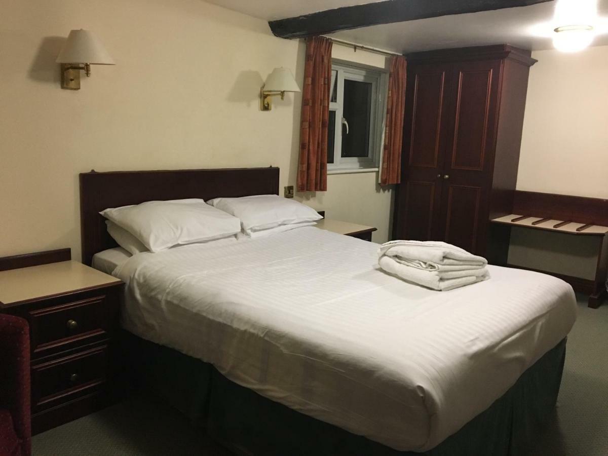 Cedar Tree Hotel Rugeley Exterior foto